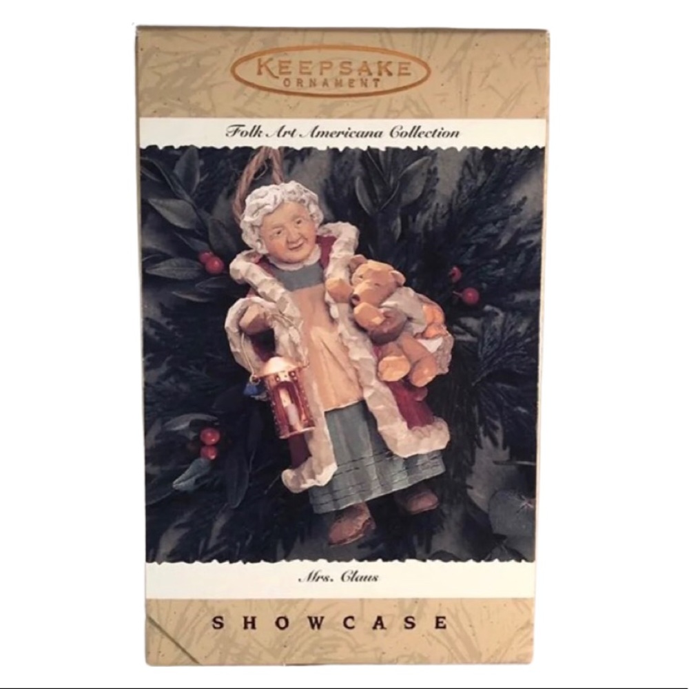 NEW Hallmark Mrs. Claus Folk Art Ornament